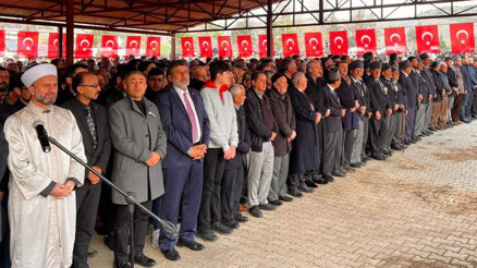 Şehitlere acı veda... Gözyaşları sel oldu: Şehitler son yolculuğuna uğurlanıyor