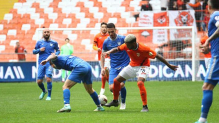 Adanaspor ile Boluspor puanları paylaştı