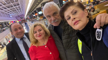 İhsan Taş son filmini dostlarıyla izledi