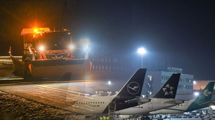 Kara kış hayatı felç etti Kara kış hayatı felç etti