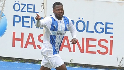 Tuzlaspor, Altayı Togui ve Mambayla geçti