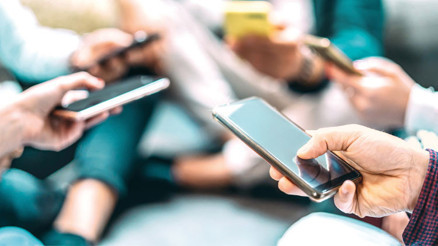 En çok cep telefonu fiyatı kıyaslandı