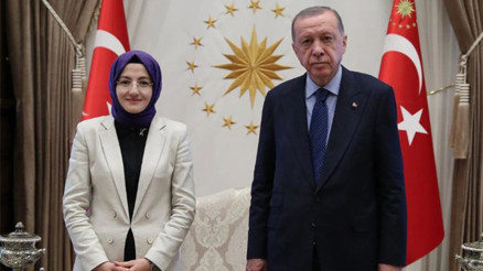 AK Parti Akyurt Belediye Başkanı adayı Hilal Ayık kimdir, kaç yaşında, nereli Hilal Ayık hayatı ve biyografisi AK Parti Akyurt Belediye Başkanı adayı Hilal Ayık kimdir, kaç yaşında, nereli Hilal Ayık hayatı ve biyografisi