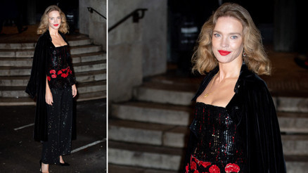 Pazarda tezgah açtığı günleri çoktan unuttu: Zengin kocasıyla hayatın keyfini çıkarıyor Pazarda tezgah açtığı günleri çoktan unuttu: Zengin kocasıyla hayatın keyfini çıkarıyor