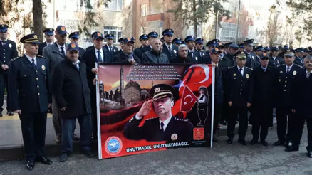 Diyarbakırda Şehit Emniyet Müdürü Gaffar Okkan ile 5 mesai arkadaşı anıldı
