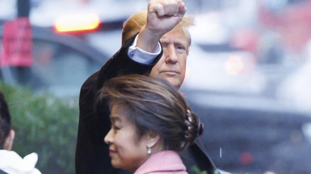 Trump “zarar tazminatı” davasında ifade verdi