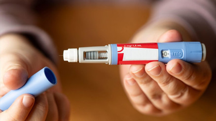 İnsülin iğnesi ile kilo verirken çok dikkat edin Riskler arasında kanser dahi var... İnsülin iğnesi ile kilo verirken çok dikkat edin Riskler arasında kanser dahi var...