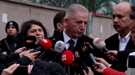 Sarıyerde kilisede silahlı saldırı... İstanbul Valisi Davut Gül açıklama yaptı Sarıyerde kilisede silahlı saldırı... İstanbul Valisi Davut Gül açıklama yaptı