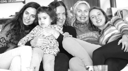 Anneler ve kızları