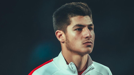 Efe Sarıkaya: David Alaba ve Abdülkerim Bardakcıyı örnek alıyorum | Atletico Madrid teklif yaptı, Manchester City ve PSG takibe aldı