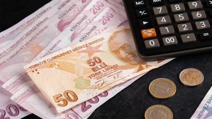 Son dakika... Kök maaş nasıl hesaplanıyor SSK, Bağ-Kur emekli maaşları ne olacak Resmi Gazetede yayımlanması bekleniyor 10 bin liranın altında maaş alanların dikkatine...