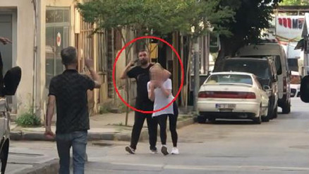 Bursada rehin alınan kadını kurtarmak için şüpheliyi öldürmüştü Komiser beraat etti Bursada rehin alınan kadını kurtarmak için şüpheliyi öldürmüştü Komiser beraat etti