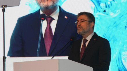 Bakan Yumaklı konuştu: Zannettiğimiz gibi sınırsız bir su kaynağımız yok Bakan Yumaklı konuştu: Zannettiğimiz gibi sınırsız bir su kaynağımız yok