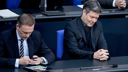 Bu kez ‘vergi indirimi’ kavgası çıktı