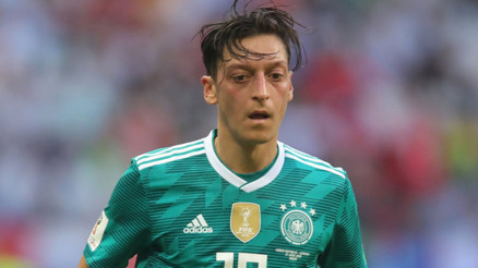 Mesut Özil milli takıma geri dönüyor