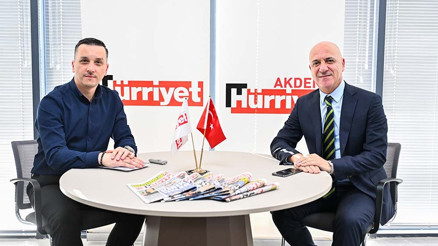 Vaatleri not ediyoruz… Vaatleri not ediyoruz…