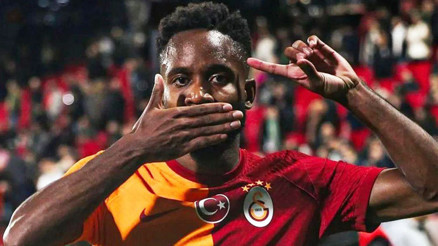 Real Betisten Bakambunun bonservisiyle ilgili dikkat çeken açıklama Galatasaray...