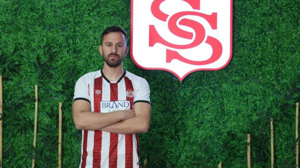 Mijo Caktas resmen Sivassporda