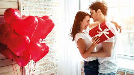 Alışverişte Sevgililer Günü hareketliliği