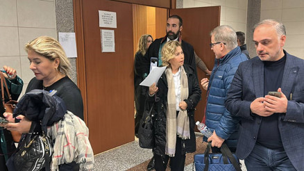 FETÖnün medya yapılanmasına ilişkin davada karar: Nazlı Ilıcaka 5 yıl 3 ay, Ahmet Altana 6 yıl 3 ay hapis cezası FETÖnün medya yapılanmasına ilişkin davada karar: Nazlı Ilıcaka 5 yıl 3 ay, Ahmet Altana 6 yıl 3 ay hapis cezası