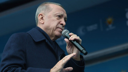 Cumhurbaşkanı Erdoğandan emeklilere bayram ikramiyesi müjdesi: 3 bin liraya yükseltiyoruz