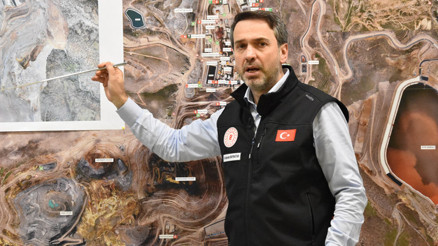 Maden sahasındaki heyelanda 5inci gün... Bakan Bayraktar son durumu aktardı: Dere yatağındaki toprağın kaldırılması önceliğimiz