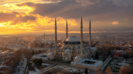 Berat Kandili ne zaman, ayın kaçında idrak edilecek Berat Kandili nedir 2024 Diyanet Dini Günler Takvimi: Berat Kandili tarihi