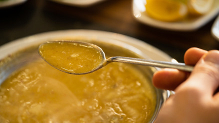 Ayda sadece 5 gün uyguladılar, 3 ayda çok çarpıcı sonuçlar elde edildi Orucu taklit eden diyetin sırrı ne