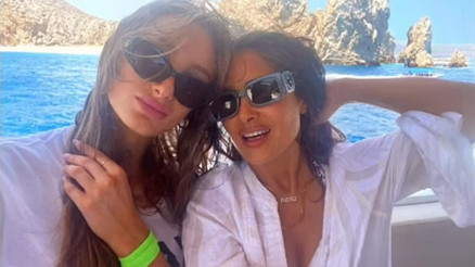 Üvey anne değil bir melek Milyarder kocasının kızını kendi kızından ayırmadan büyüttü