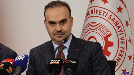 Bakan Kacır: Kaynaklarımızı Türkiyenin mesleki eğitimi için seferber etmeyi amaçlıyoruz
