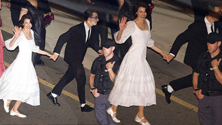 Hayalindeki gelinliği tanışır tanışmaz diktirmek istemiş: Onun kocam olacağını iki haftada anladım