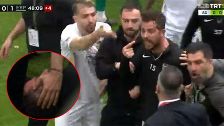 Bodrumspor - Eyüpspor maçında olaylar çıktı Arda Turana yabancı cisim atıldı, Uğur Demirok ambulansla hastaneye kaldırıldı
