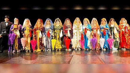 Nürnberg folklora doydu
