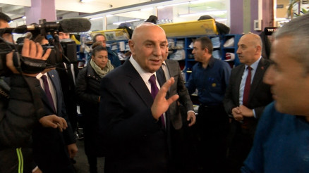 AK Parti Ankara Büyükşehir Belediye başkan adayı Turgut Altınok: PTT çalışanları ücretsiz otobüs hizmetinden yararlanacak