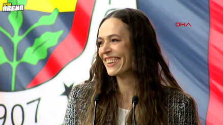 Eda Erdemin heykeli açıldı Fenerbahçe Başkanı Ali Koçtan Aziz Yıldırıma teşekkür