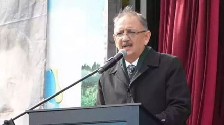 Bakan Özhaseki: Bunlar deprem turistleriydi