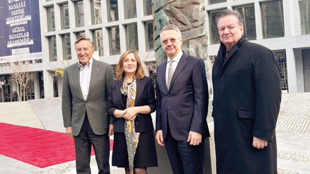 50 yıl sonra eseri tamamlandı