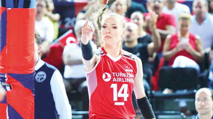 Eda’nın heykeli ışık kurbanı