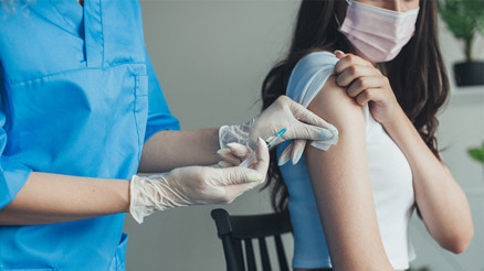 Korona aşıları kalp hastalıklarına sebep oluyor mu Bilim insanları tartışmalı konuya noktayı koydu Korona aşıları kalp hastalıklarına sebep oluyor mu Bilim insanları tartışmalı konuya noktayı koydu