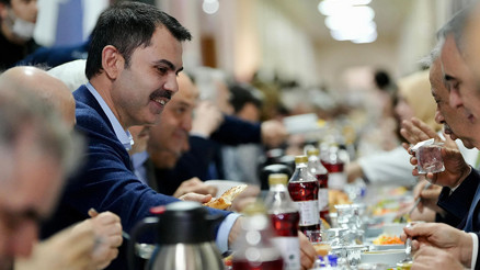 AK Parti İBB Başkan Adayı Kurum: İstanbulun ulaşımını çile olmaktan çıkaracağız
