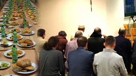 Hannover cezaevinde iftar