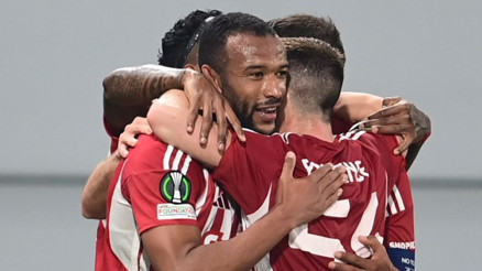 Olympiakos, Avrupada tarih yazdı ama Fatih Terime 1 ayda 3 kez yenildi