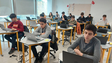 Demirören Medya ve Teknoloji MTALde Bilim Olimpiyatları Yarışması