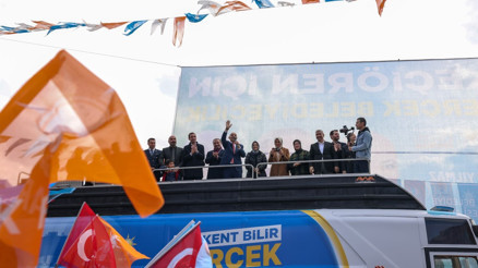 AK Parti Ankara Büyükşehir Belediye Başkan Adayı Turgut Altınok: Yavaşı, Ankaranın sokaklarında gören var mı