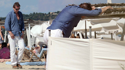 Hayatının aşkını buldu, mutlu yuvasını da kurdu… Korkunç bir kazanın ona dünyanın en büyük acısını yaşatacağından habersizdi: 15 yıl önce kapattığı gönül defterini bir daha açmadı Hayatının aşkını buldu, mutlu yuvasını da kurdu… Korkunç bir kazanın ona dünyanın en büyük acısını yaşatacağından habersizdi: 15 yıl önce kapattığı gönül defterini bir daha açmadı