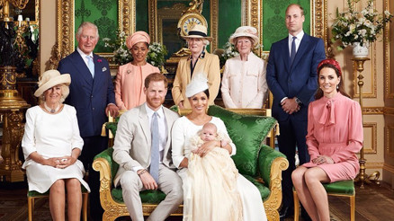 Fotoğraf krizi Kate’le bitmedi… Harry ve Meghan’ın portresi için de aynı senaryo devrede… Peki Elizabeth aslında torunlarını hiç görmedi mi