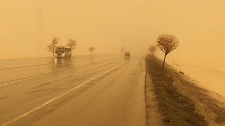 Prof. Dr. Doğan Yaşar Maskeleri hazırlayın diyerek uyardı: Sahra Çölünden Türkiyeye yoğun toz taşınımı geliyor