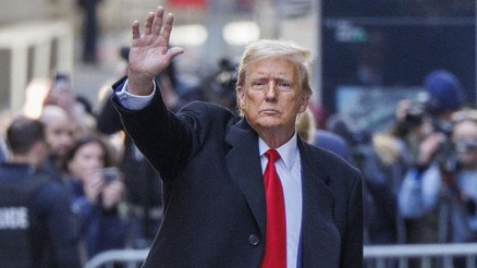 Trump’a konuşma yasağı Sus payı ödediği suçlamasıyla hakkında dava açılmıştı