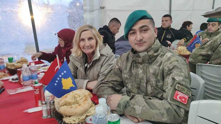 Mehmetçik’ten Prizren’de iftar