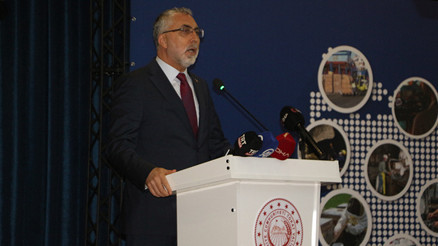 Bakan Işıkhan: Büyükşehir belediyelerine ait toplam borcun yüzde 75i CHPye ait